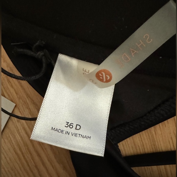 Target Black Push Up Swimsuit Top 36D - Picture 2 of 3